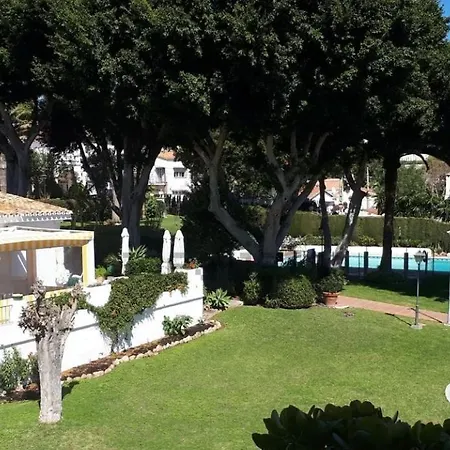 Dona Carlota Apartment Torremolinos