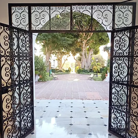 Apartment Dona Carlota *